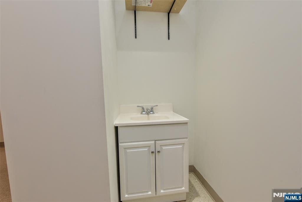 545 Island Road 2c Property Photo 27