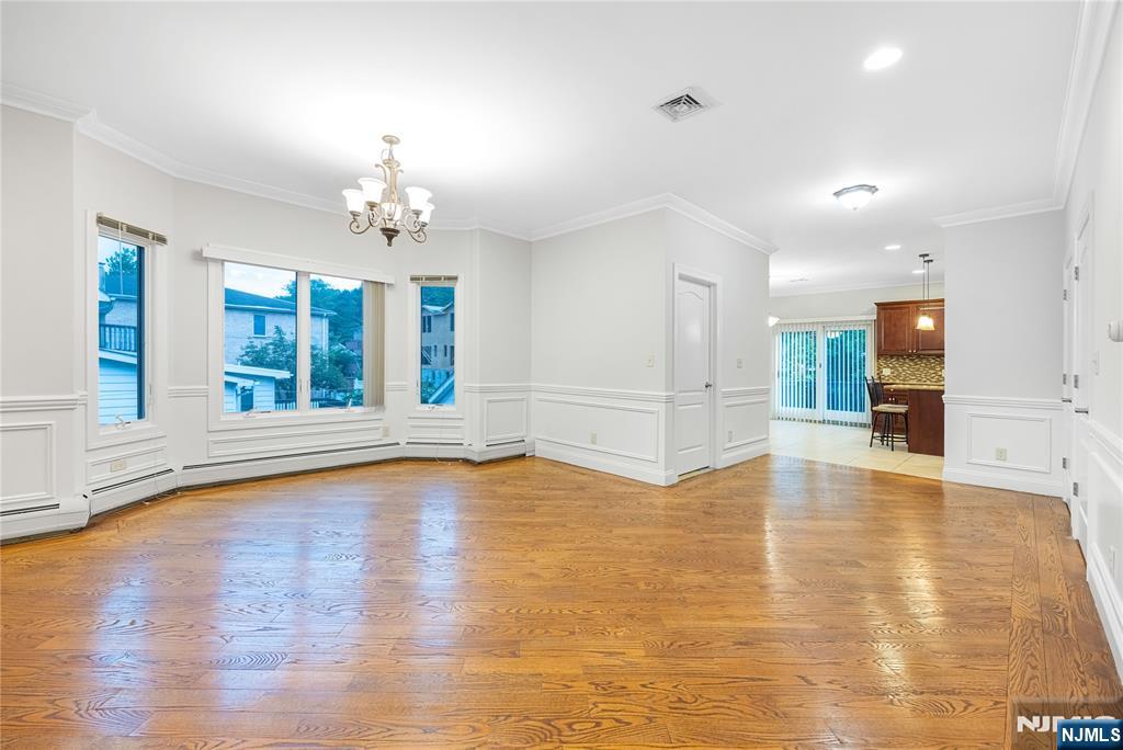 258 4th Street A Property Photo 16