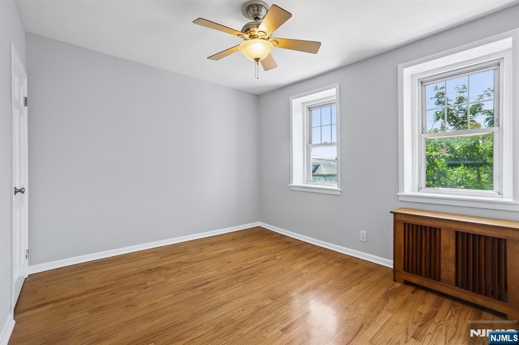 310 Centre Avenue Property Photo 28