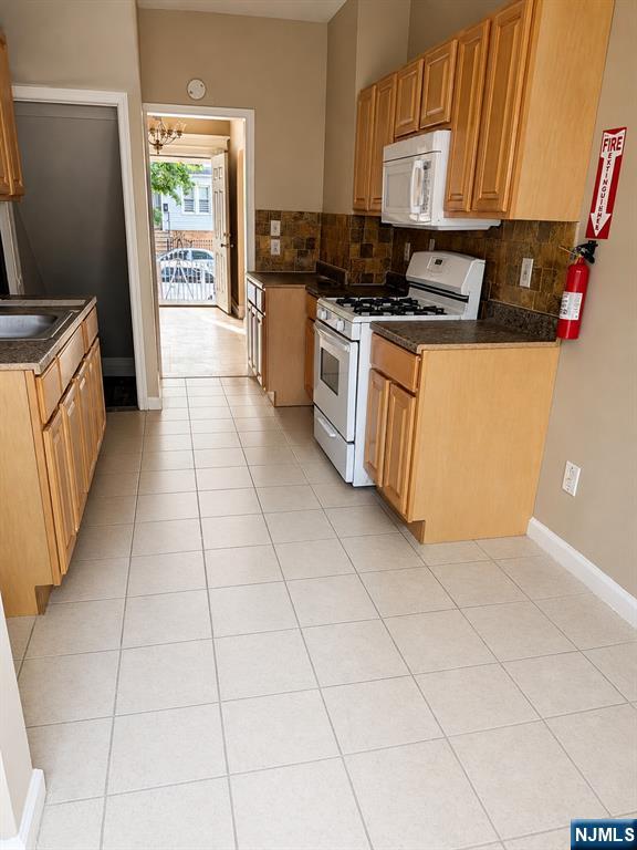 101 Columbia Avenue Property Photo 7