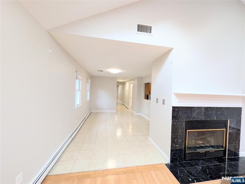 515 Broad Avenue 2nd Property Photo 5