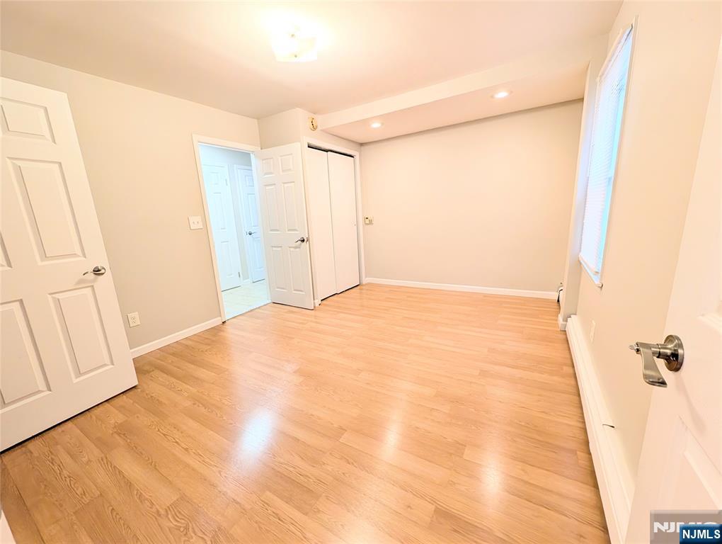 515 Broad Avenue 2nd Property Photo 17