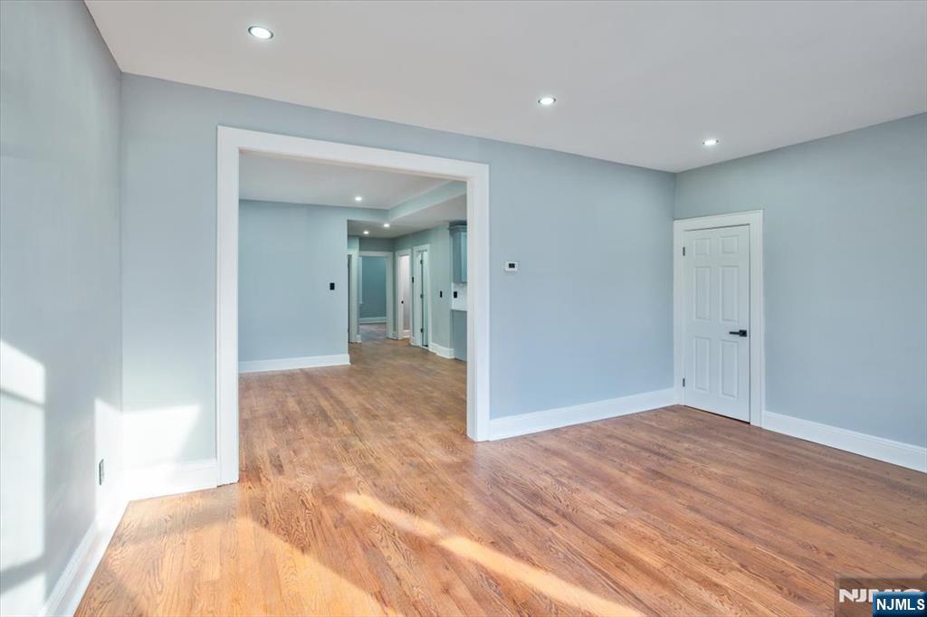 25 Wolf Place Property Photo 15