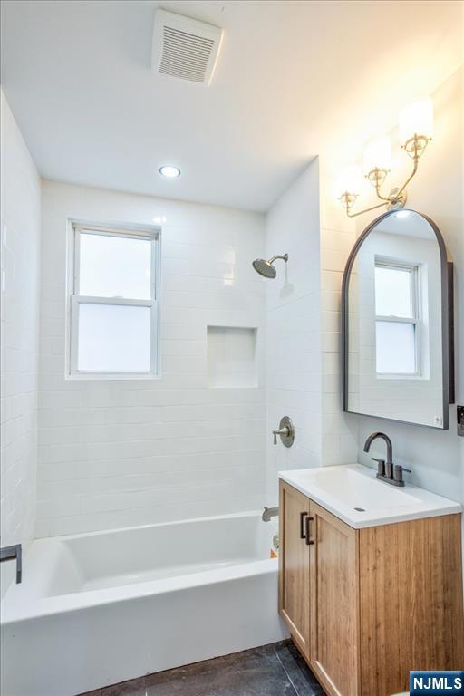 25 Wolf Place Property Photo 23