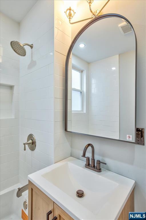 25 Wolf Place Property Photo 24