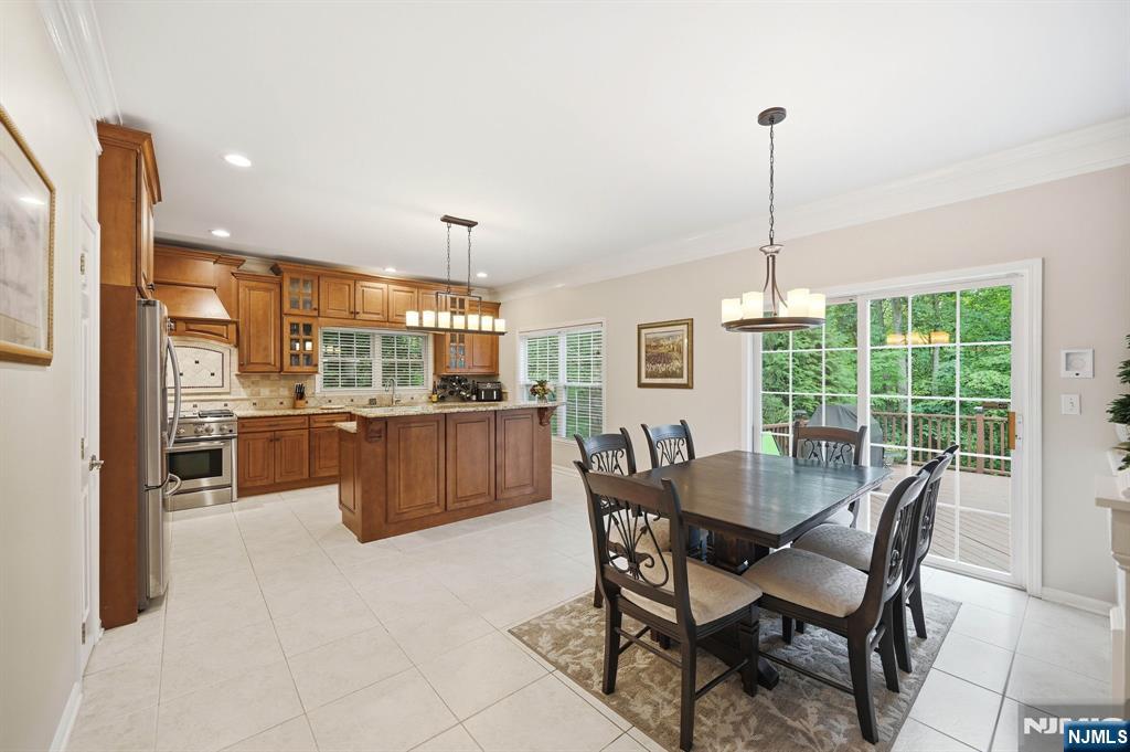 53 Ramapo River Trace Property Photo 7