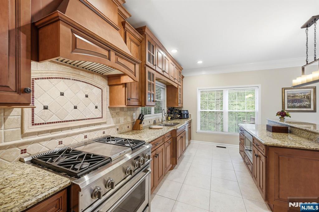 53 Ramapo River Trace Property Photo 10