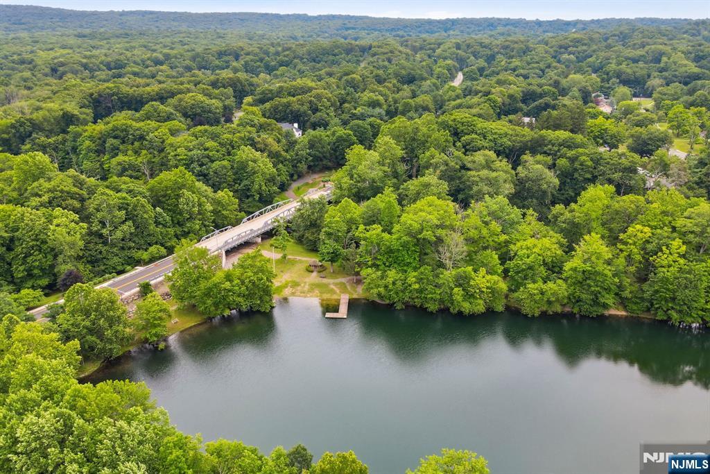 53 Ramapo River Trace Property Photo 35