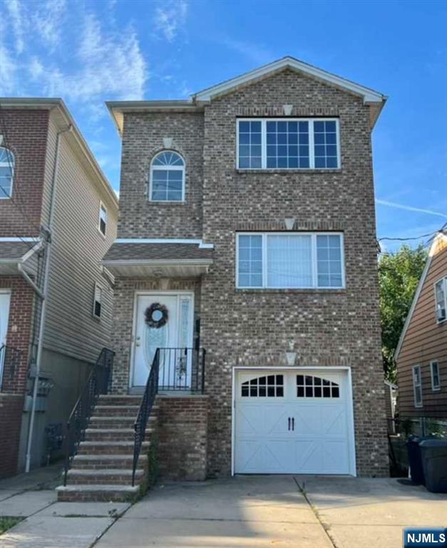 732 Cleveland Avenue (1f+g) Property Photo 1
