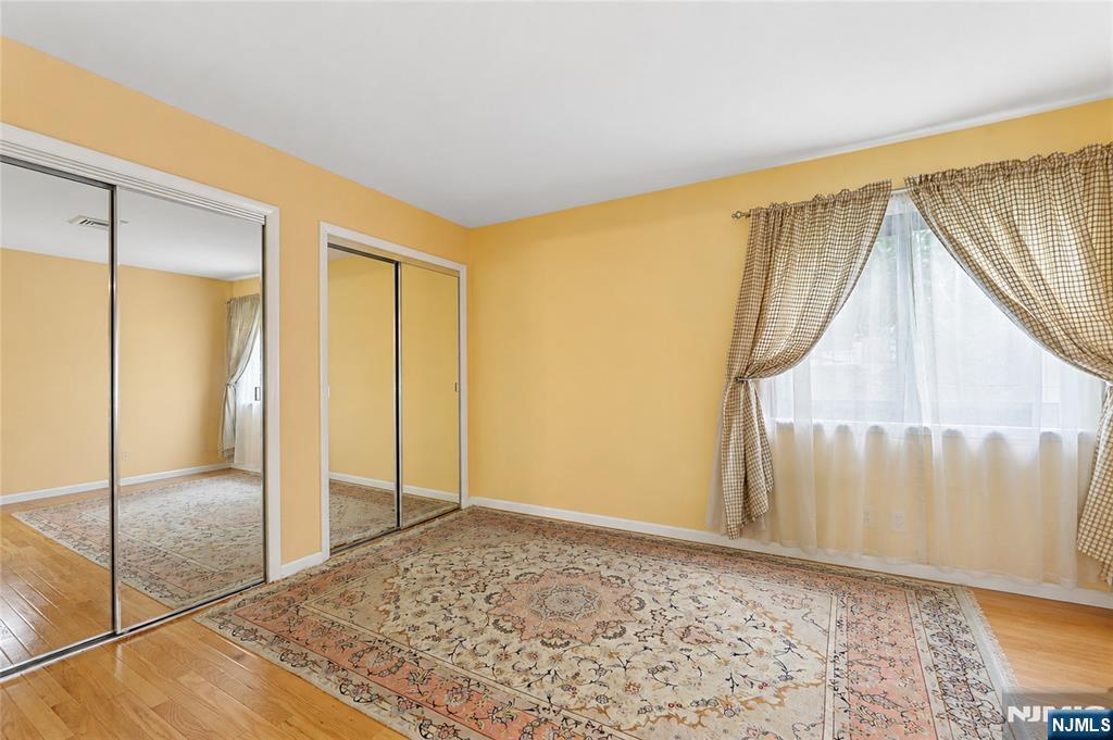 1447 John Street Property Photo 15