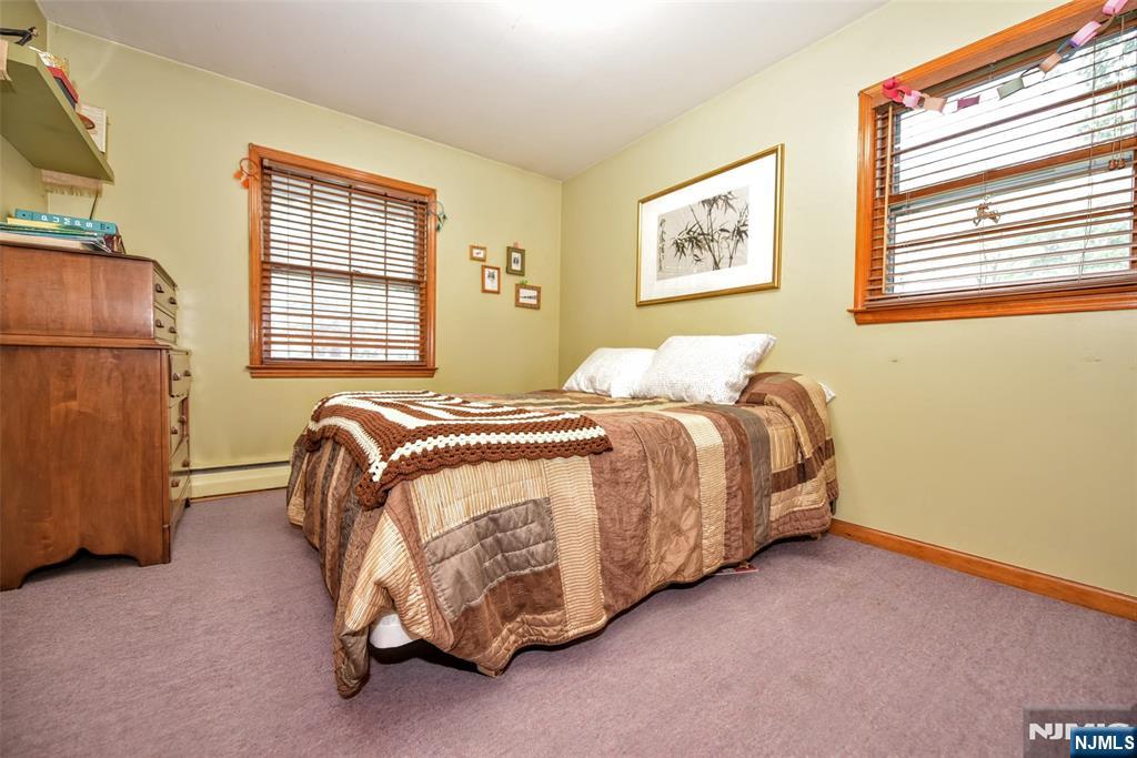 423 W Oakland Avenue Property Photo 27