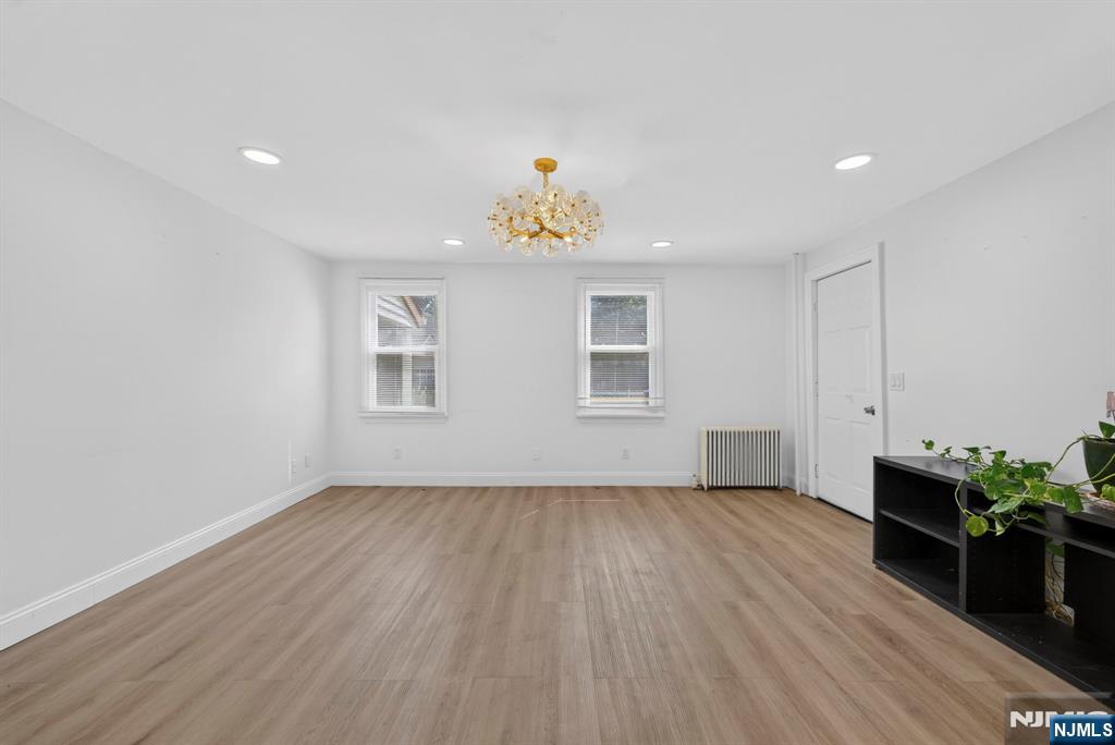 720 Ringwood Avenue Property Photo 3