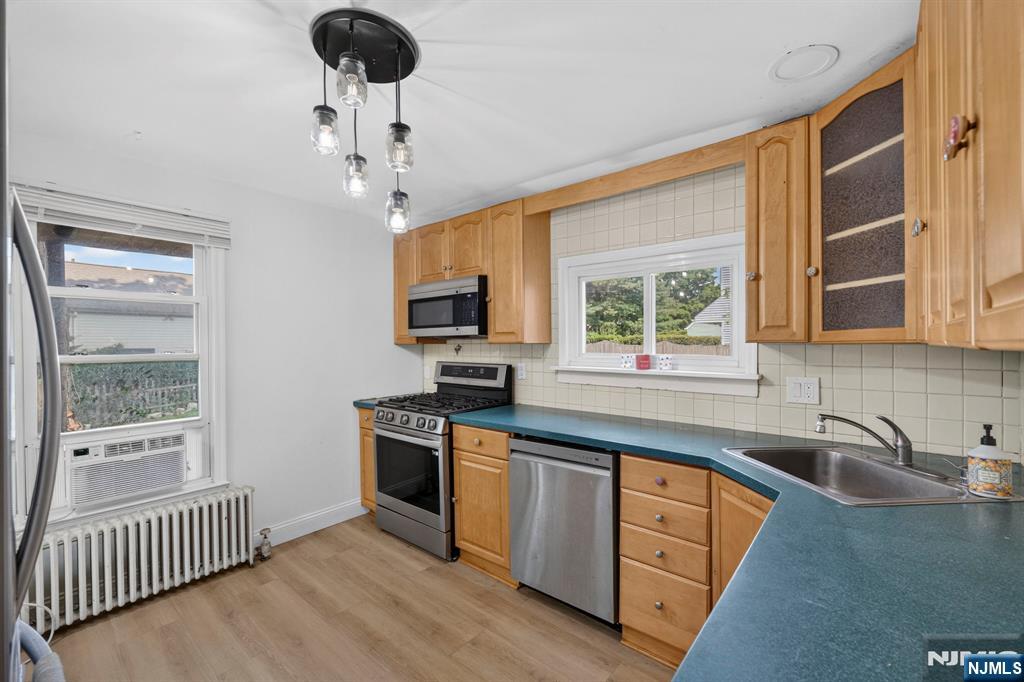 720 Ringwood Avenue Property Photo 10
