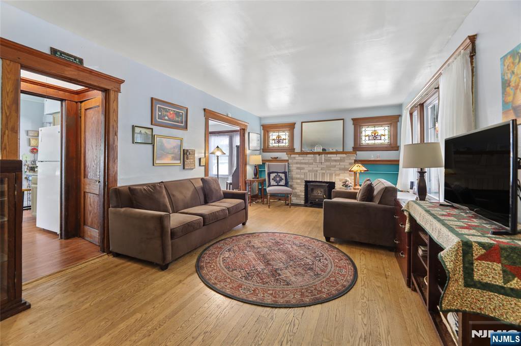 30 Brookside Avenue Property Photo 4