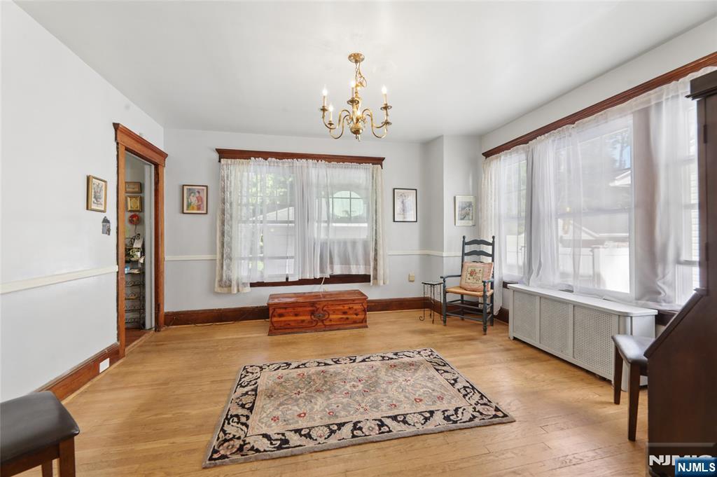30 Brookside Avenue Property Photo 8