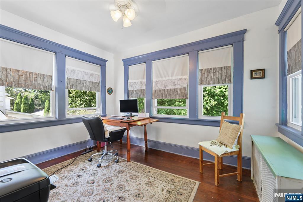 30 Brookside Avenue Property Photo 18