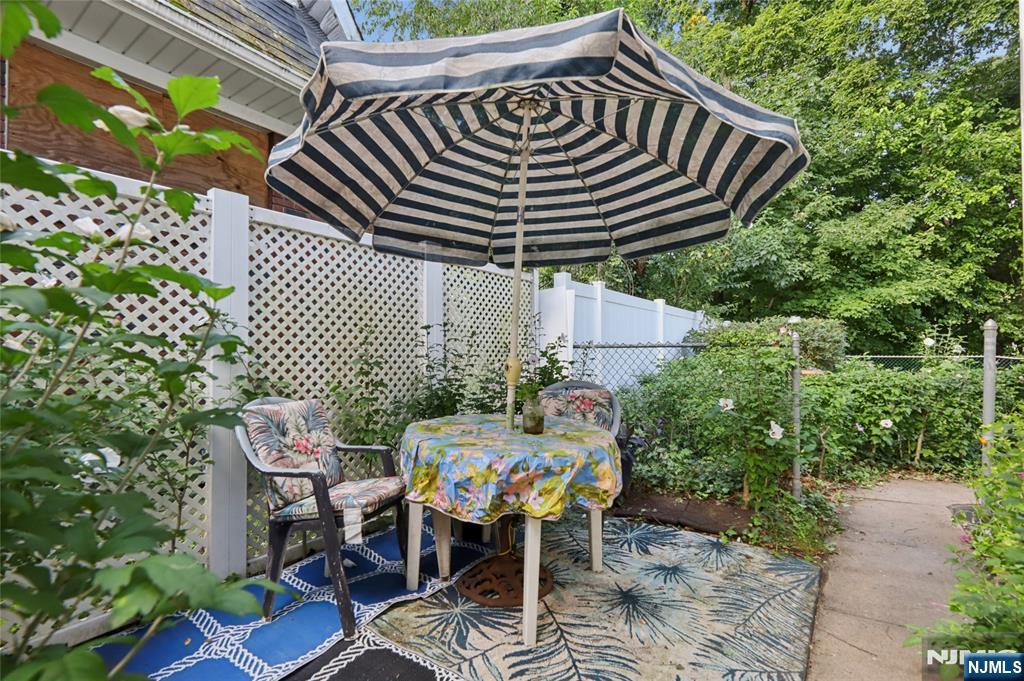 30 Brookside Avenue Property Photo 30