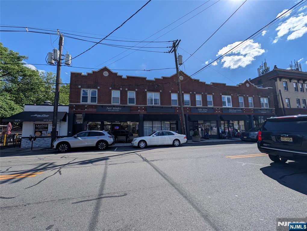 373 Centre Street Property Photo 27