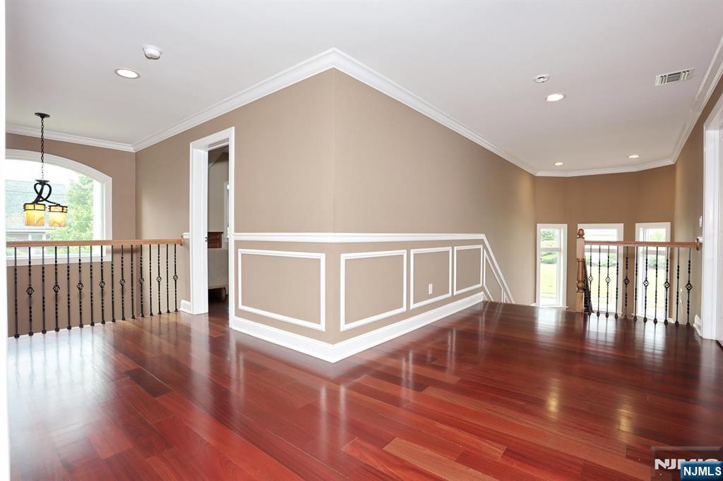 39 Burton Avenue Property Photo 26
