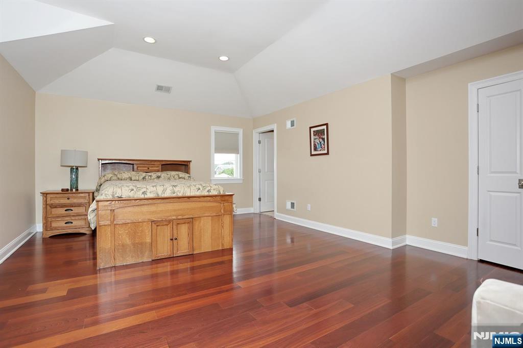 39 Burton Avenue Property Photo 35