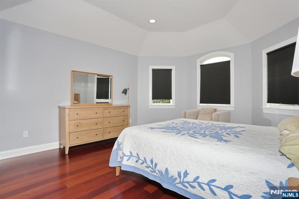 39 Burton Avenue Property Photo 37