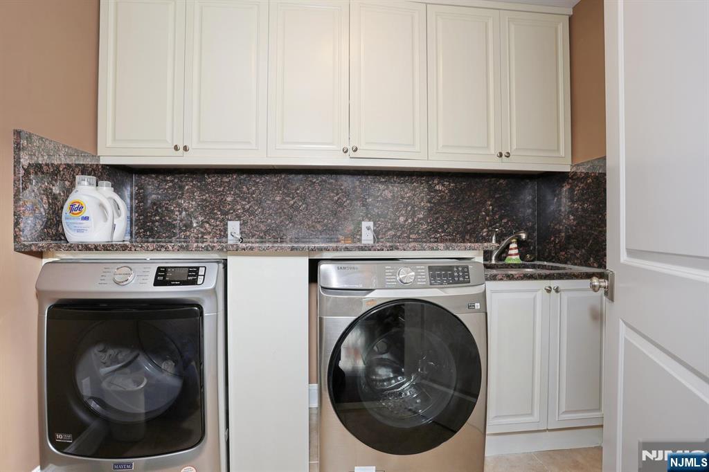 39 Burton Avenue Property Photo 43