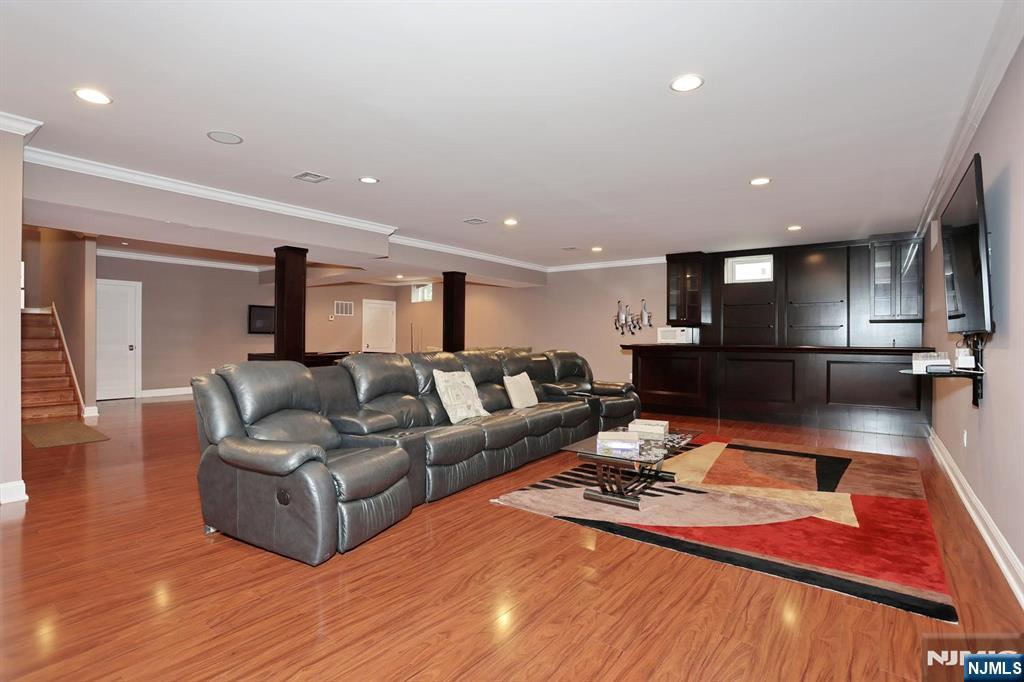 39 Burton Avenue Property Photo 44