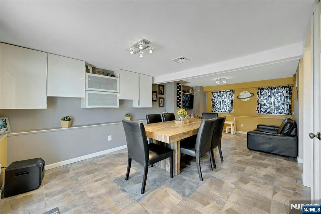 234 Hillside Avenue Property Photo 22