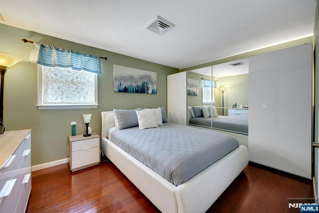 234 Hillside Avenue Property Photo 28