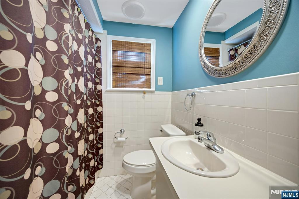 234 Hillside Avenue Property Photo 30