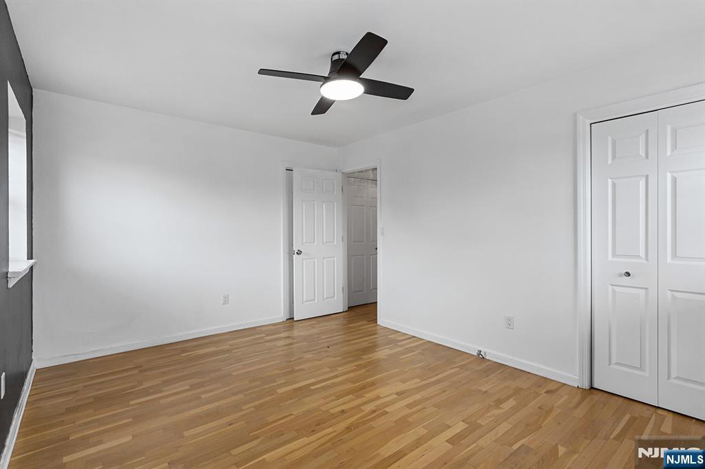 25 River Road B11 Property Photo 20