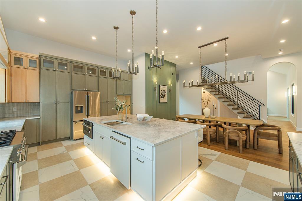 98 Haddenfield Road Property Photo 15
