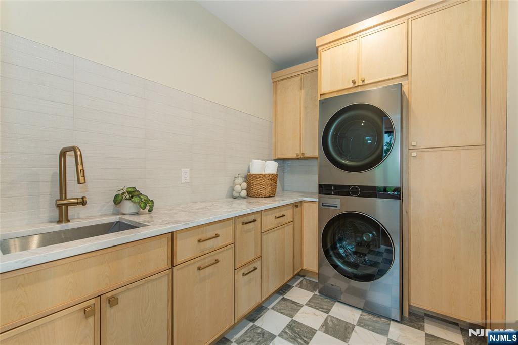 98 Haddenfield Road Property Photo 39
