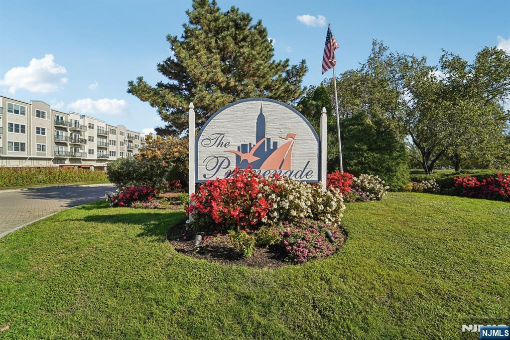 129 The Promenade Property Photo 10