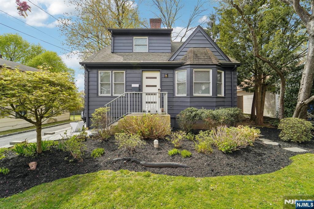 120 Gordon Avenue Property Photo 1