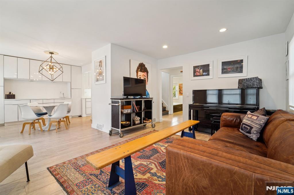 120 Gordon Avenue Property Photo 2