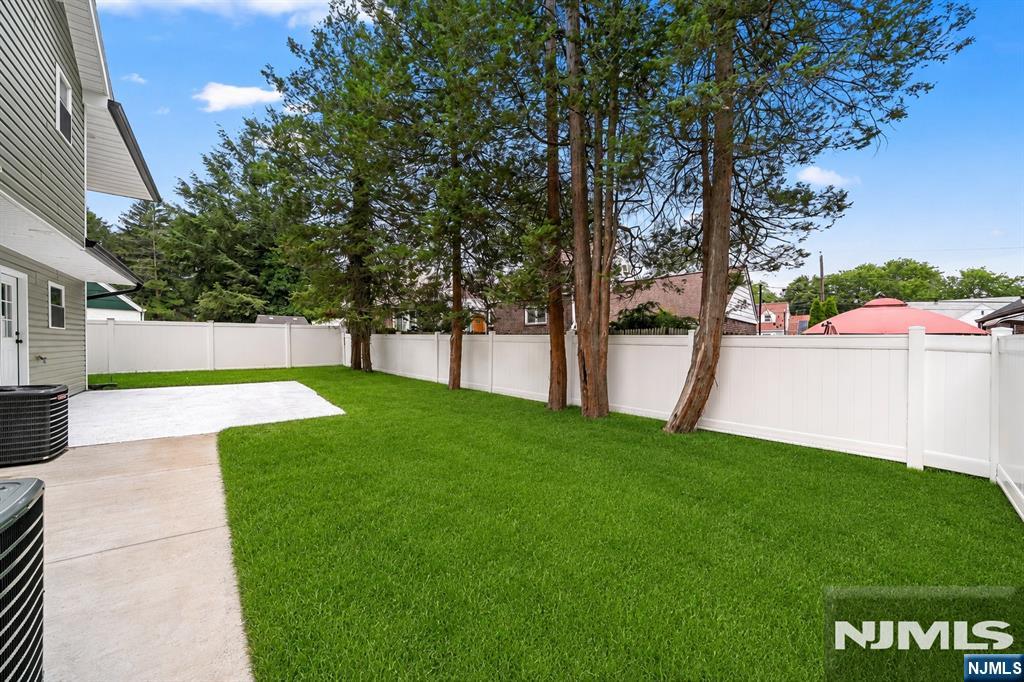 1676 Irene Court Property Photo 30