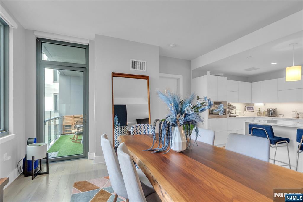 9 Ave At Port Imperial 712 Property Photo 17