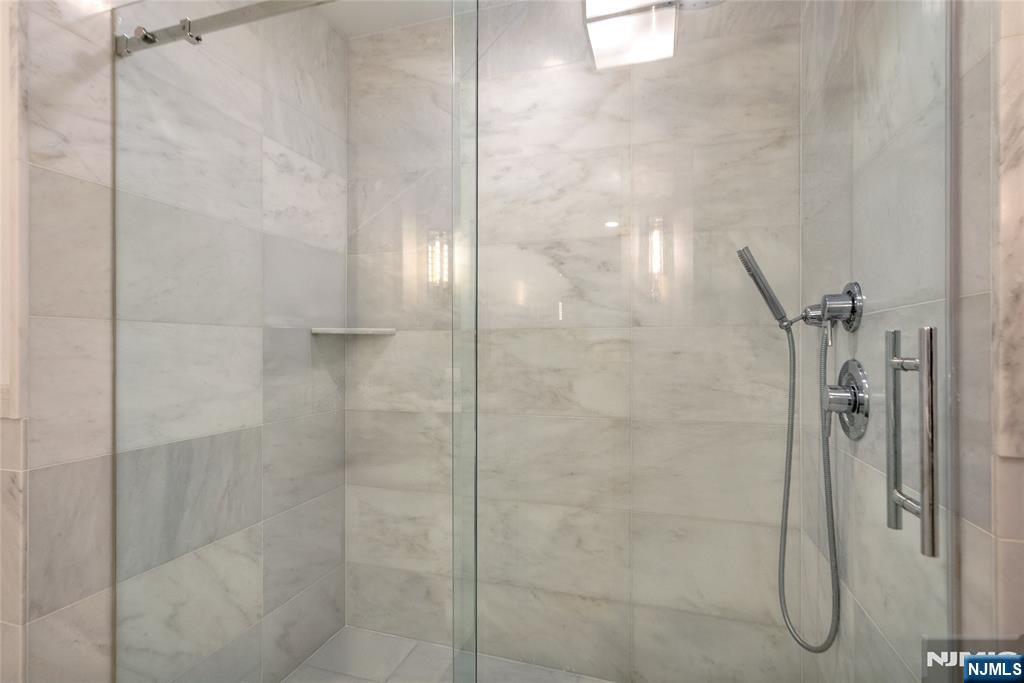 9 Ave At Port Imperial 712 Property Photo 25