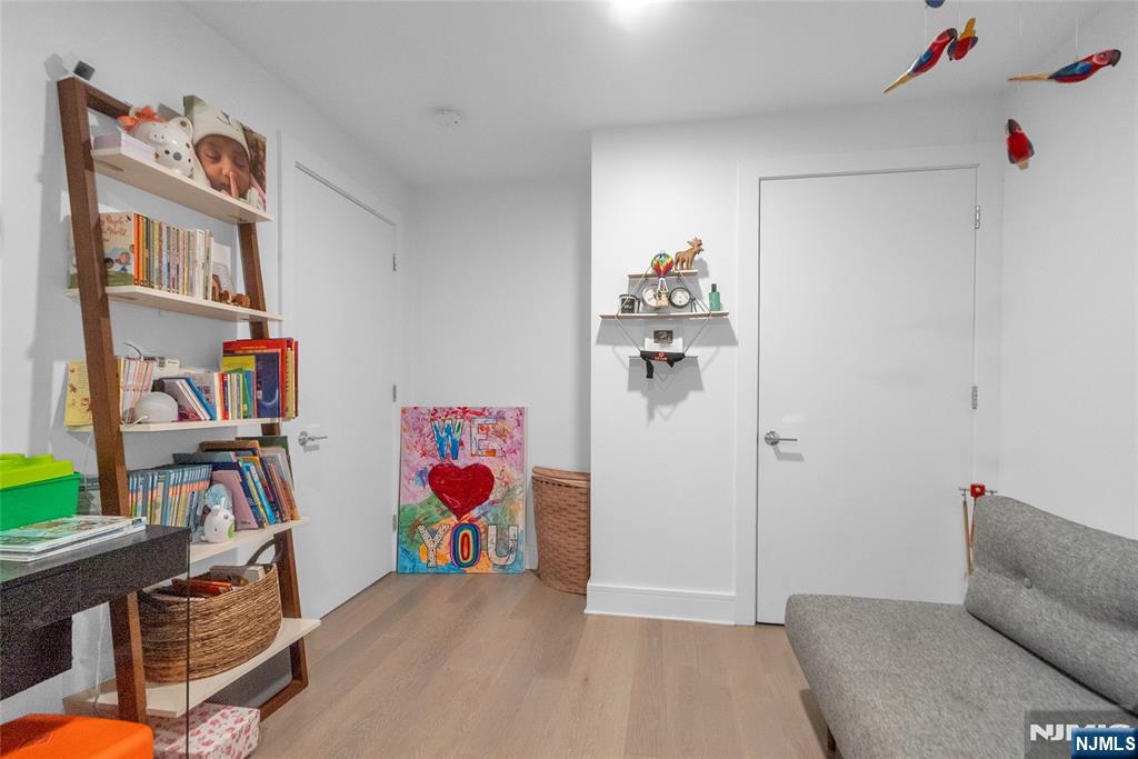 9 Ave At Port Imperial 712 Property Photo 28