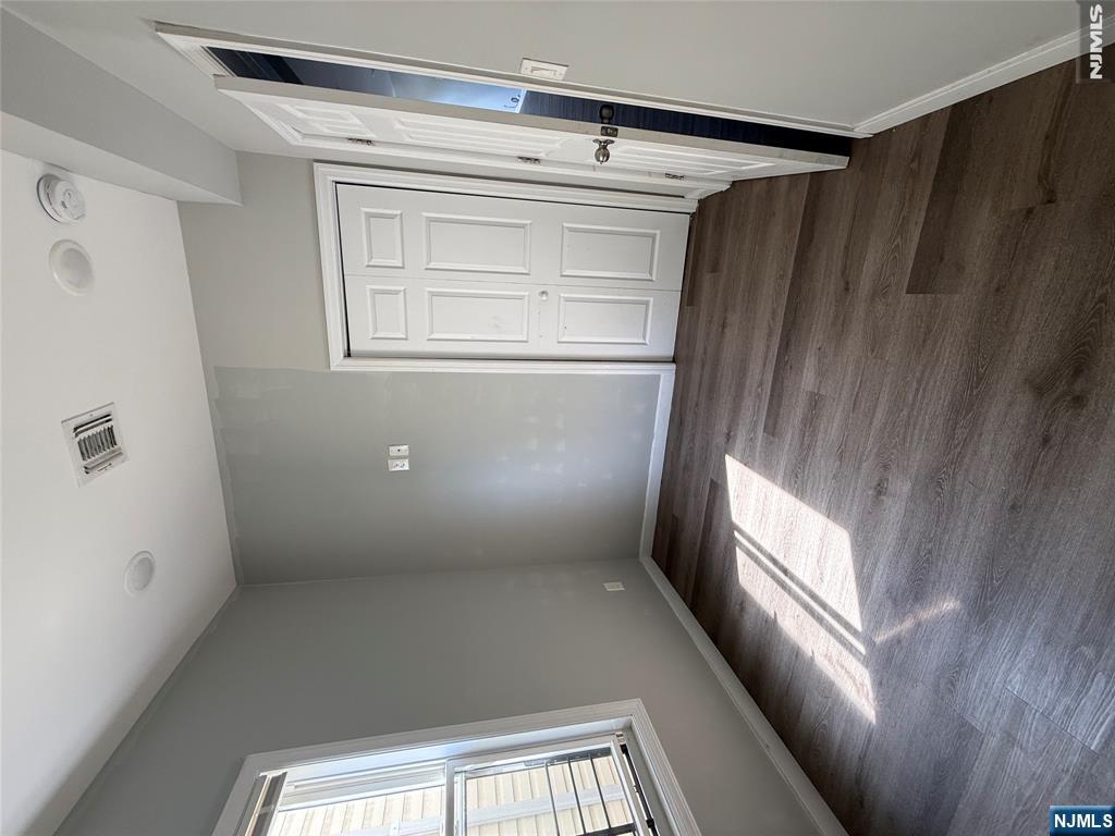 340 Hamilton Avenue 2 Property Photo 2