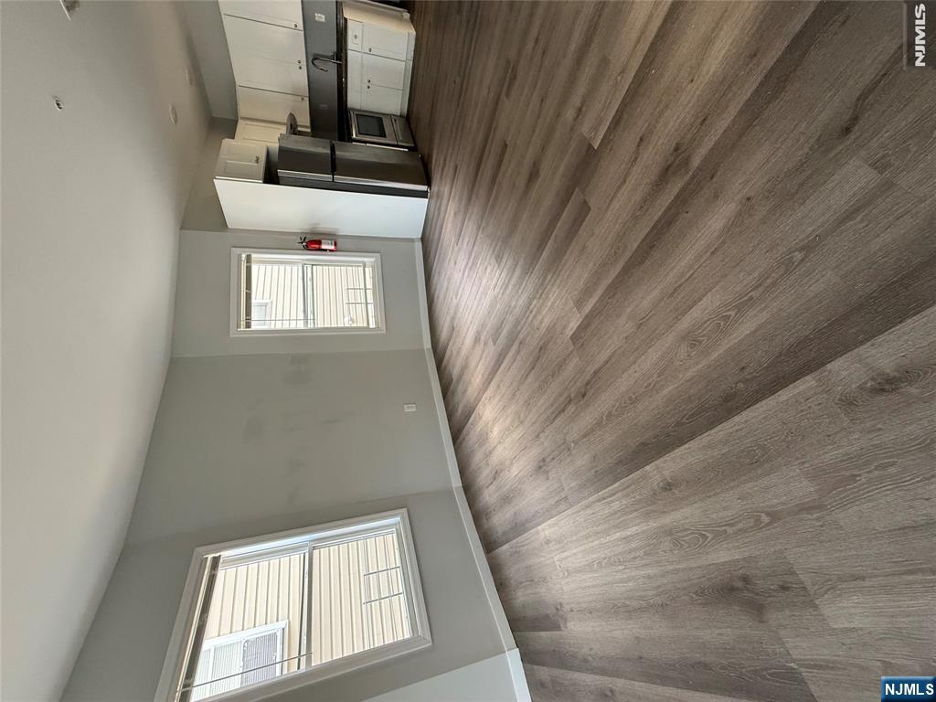 340 Hamilton Avenue 2 Property Photo 6
