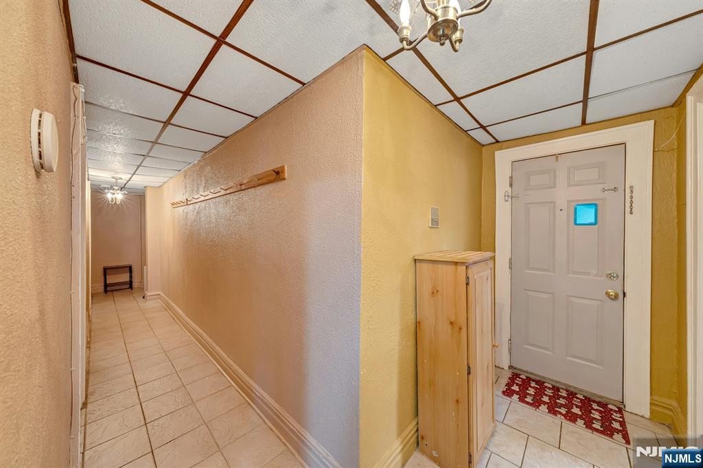 6114 Highland Place 1h Property Photo 7