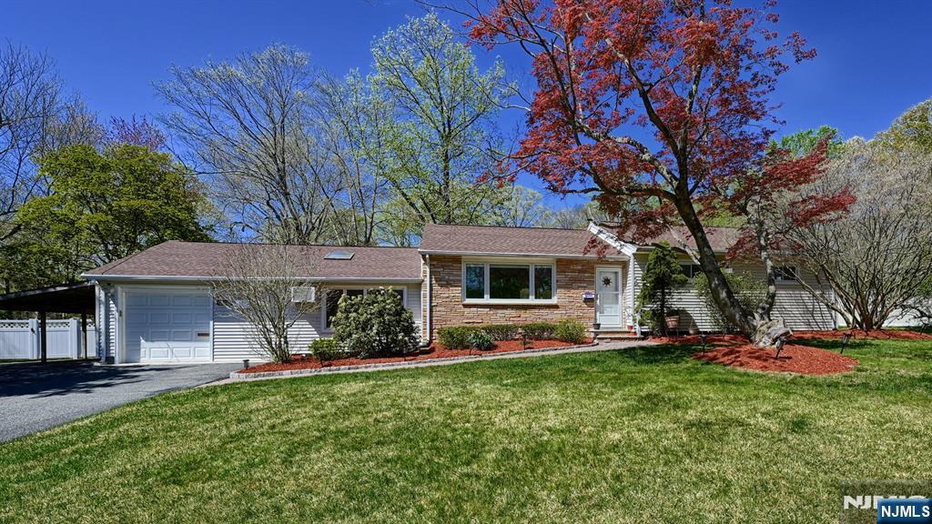 227 Emily Drive Property Photo 1