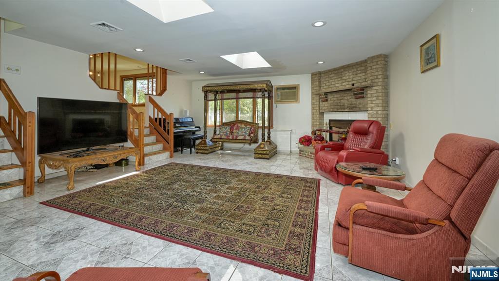 227 Emily Drive Property Photo 10