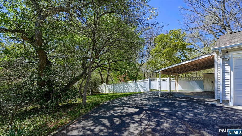 227 Emily Drive Property Photo 33
