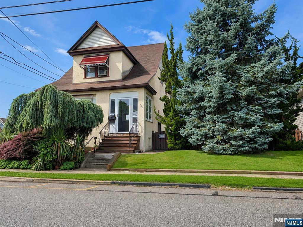 72 Rosedale Avenue Property Photo 1
