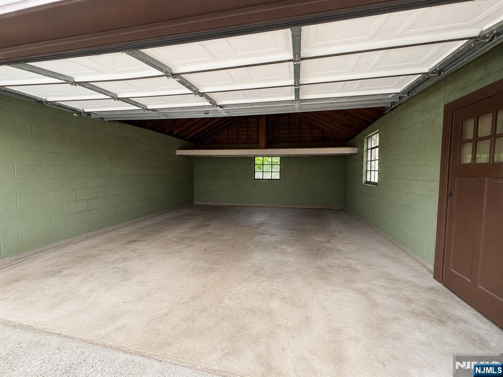 72 Rosedale Avenue Property Photo 5