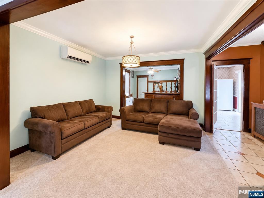 72 Rosedale Avenue Property Photo 6