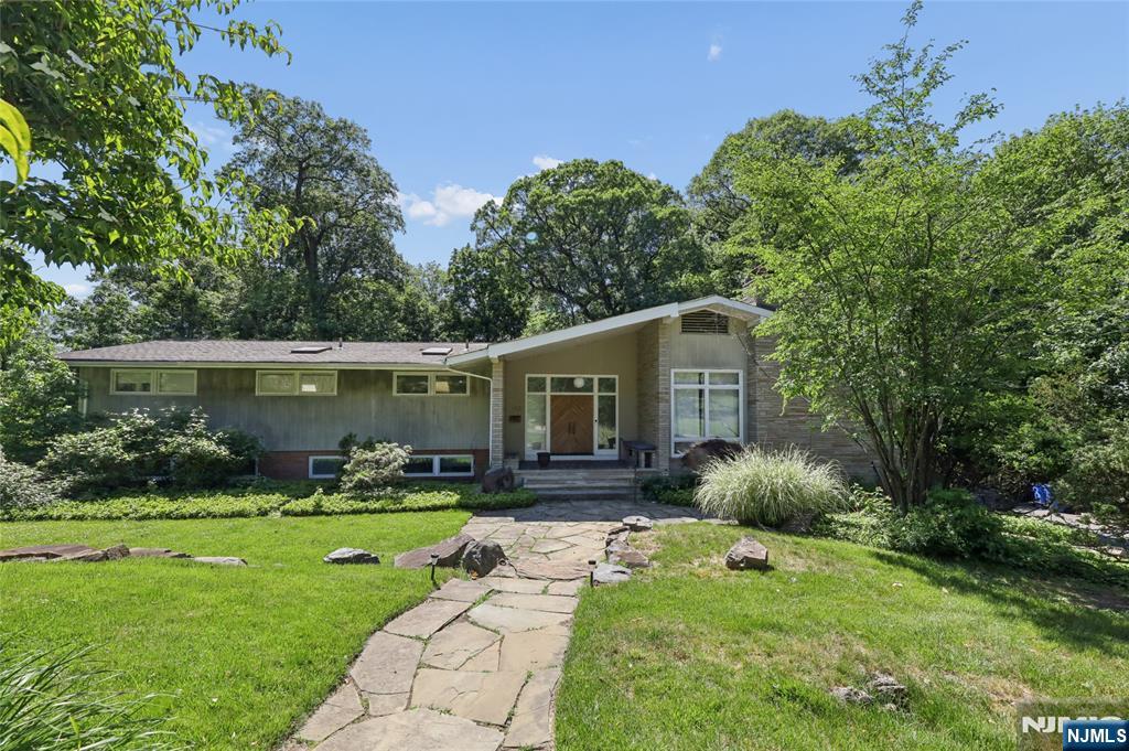 192 Stonehurst Drive
